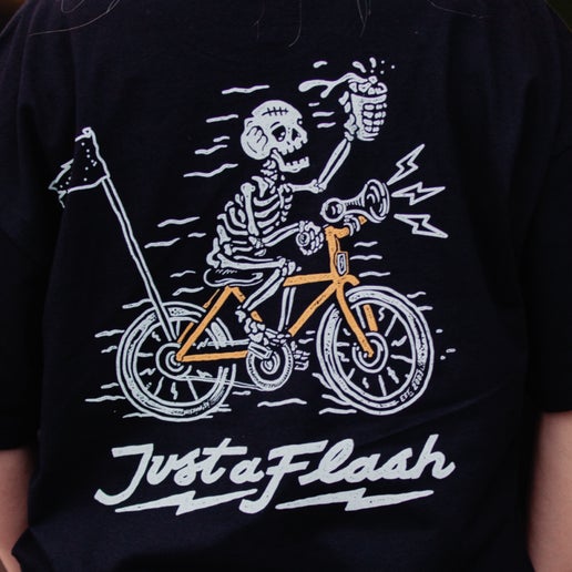 JUST A FLASH TEE
